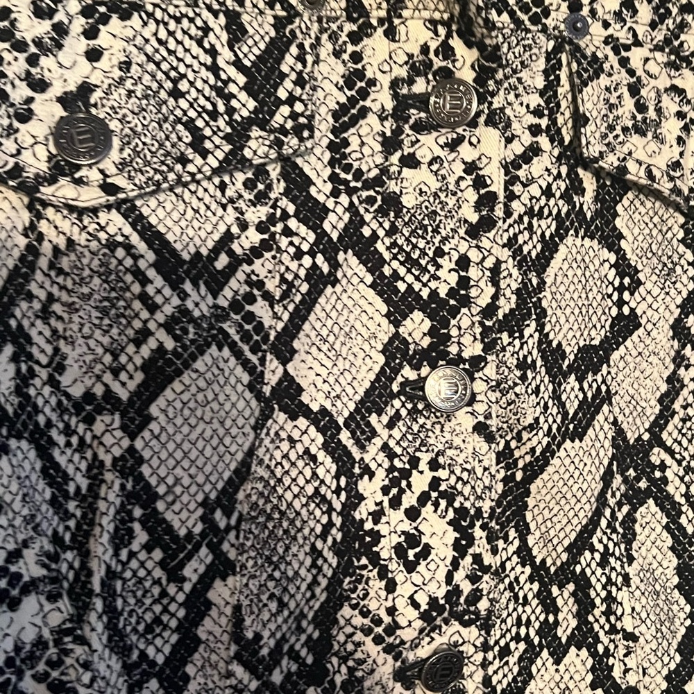 Emanuel Ungaro Python Print Cropped Jacket Size 6 - image 3